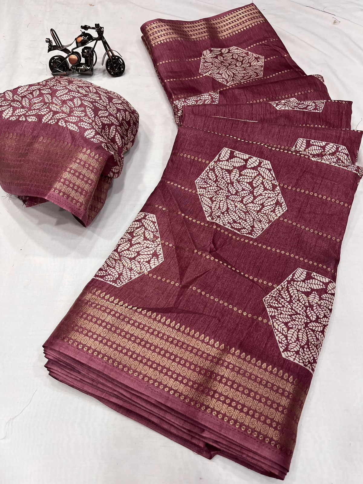 Wow Non Catalogue Super Dola Silk Saree Catalogue